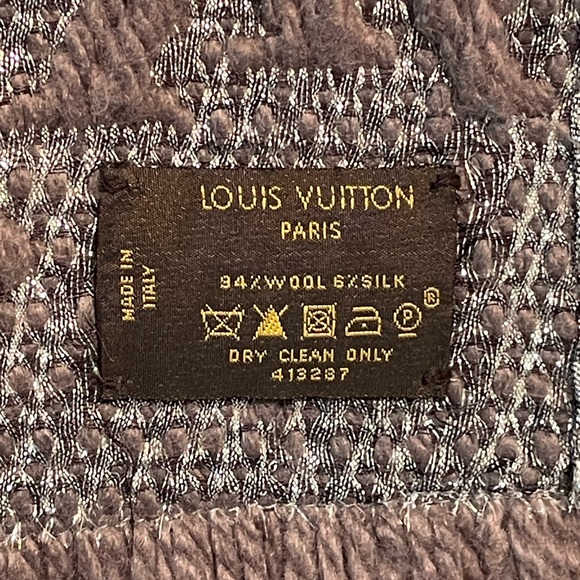 EUC Louis Vuitton Logomania Monogram Gray & Silver Wool $ Silk Scarf - Picture 6 of 8